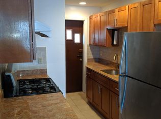 328 Summit Ave APT 3, Boston, MA 02135