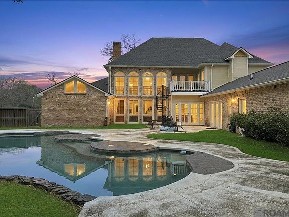 3rd image of 5341 Riverbend Blvd