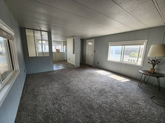 4th image of 620 SE 2nd Ave Unit 24