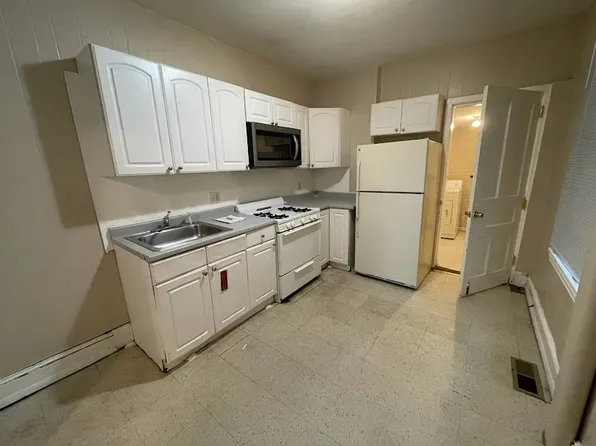 3610 Olive St, Philadelphia, PA 19104