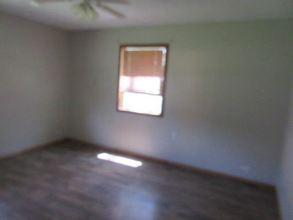 5th image of 167 W 1st Ave