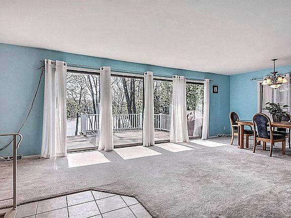 5th image of 1656 Sunnyslope Dr