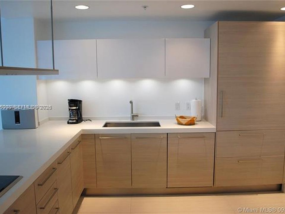 1st image of 17301 Biscayne Blvd #Cu-1211