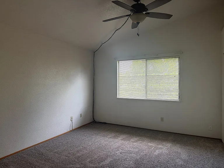832 Morissette Way — Photo 11