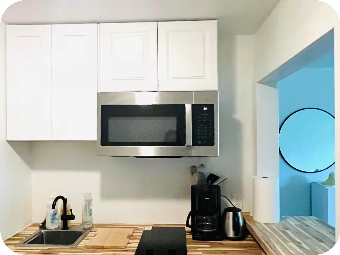 2 bed, 680 sqft, $2,500 — Photo 2