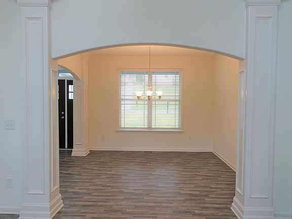 3rd image of 448 N Beryl Ln