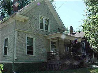 2nd image of 807 N Lee St