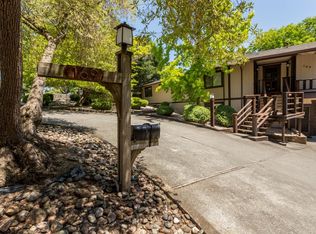 169 Grant Ct, Petaluma, CA