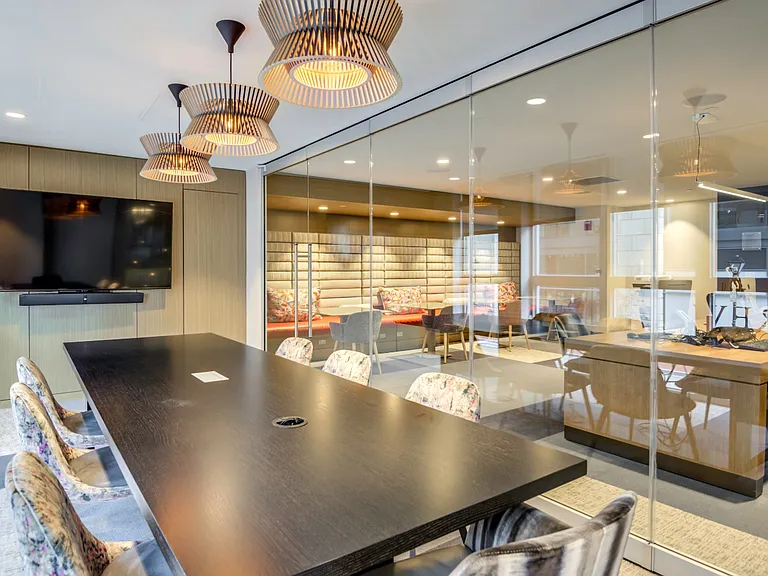 Spinnaker Bay at Harbor East — Photo 13