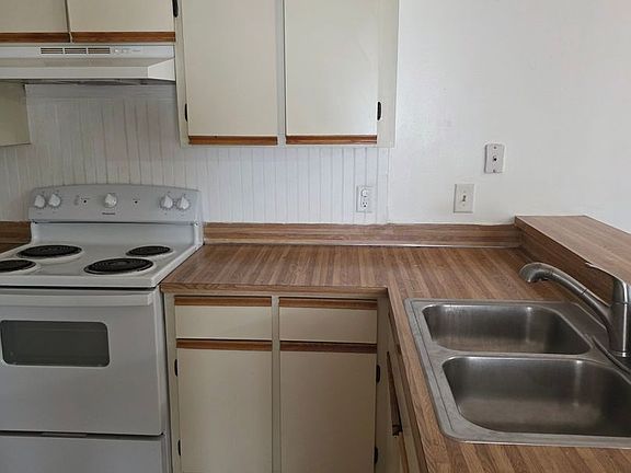 3rd image of 6031 Scotchwood Gln APT 204