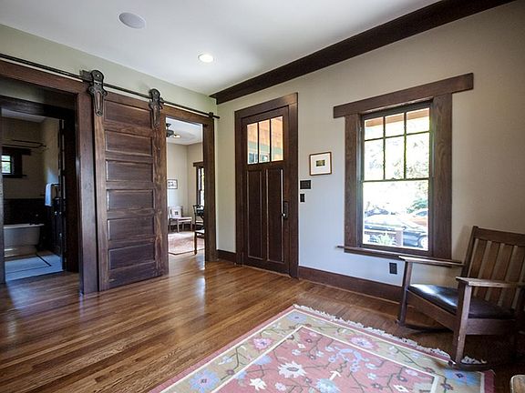 3rd image of 512 Archer St