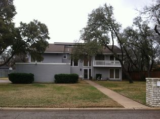 8868 Random Rd, Fort Worth, TX 76179
