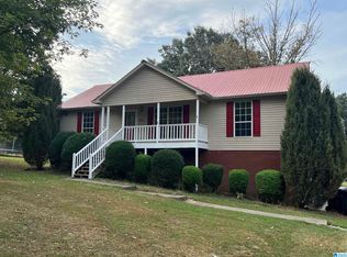 2488 Mikell Rd, Hayden, AL 35079