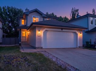 23 English Way, Saint Albert, AB T8N 7G6