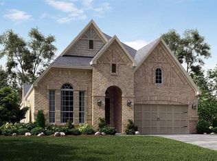 911 Red Maple Rd, Euless, TX 76039