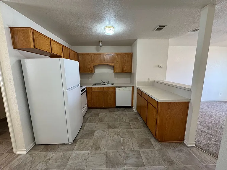 4502 Deek Dr — Photo 6