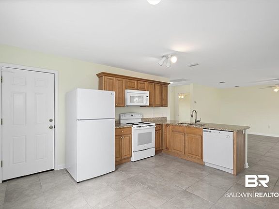 5th image of 15117 Marem Dr