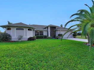 2330 NE 42nd Ter, Cape Coral, FL 33909