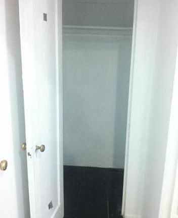 2nd image of 50 Saint Marks Pl