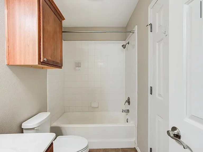 2101 Main St #5-1 — Photo 6