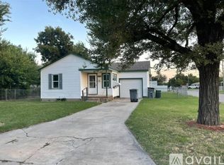 1818 NW Floyd Ave, Lawton, OK 73507