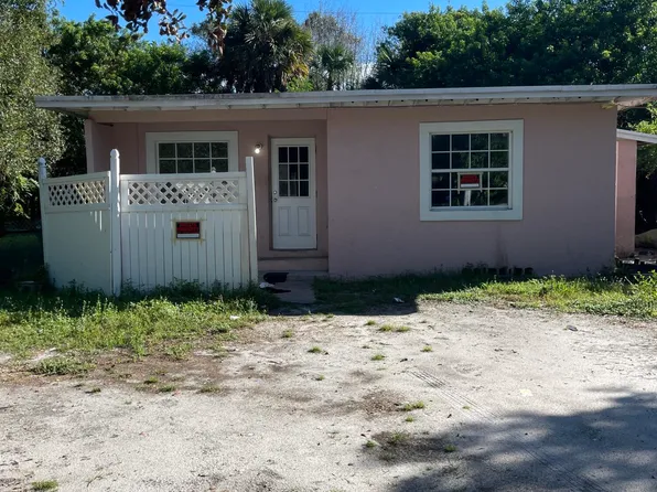 1704 Angle Road, Fort Pierce, FL 34947