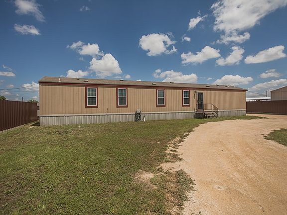 4th image of 12028 W Garrett Dr