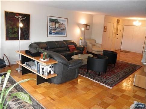 2nd image of 2150 Center Ave APT 6H
