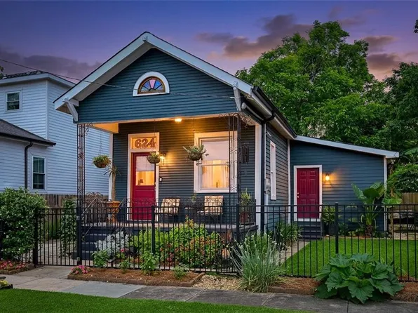 624 Americus St, Gretna, LA 70053