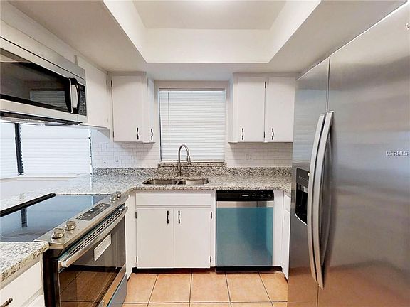 5th image of 1033 Galgano Ave