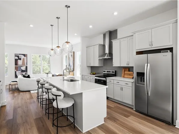 519 Motivation Cir NW, Atlanta, GA 30309