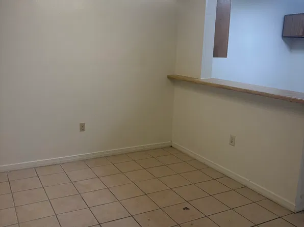 1423 Lake Calais Ct APT E, Baton Rouge, LA 70808
