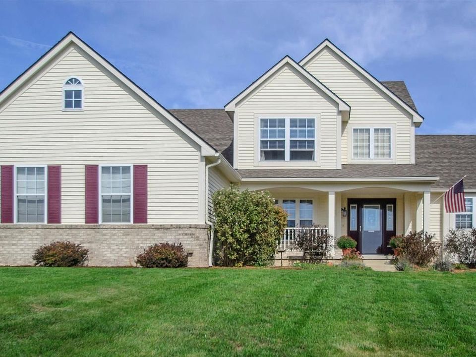1st image of 2910 Island Hills Dr