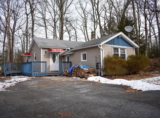 74 Sunrise Trl, Wurtsboro, NY