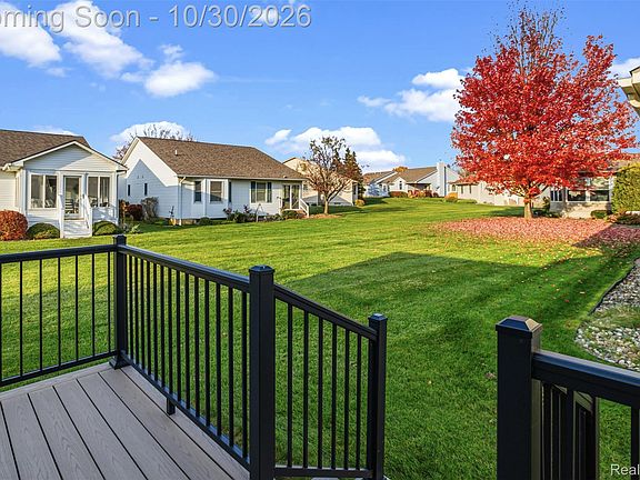 4th image of 4386 Springbrook Dr