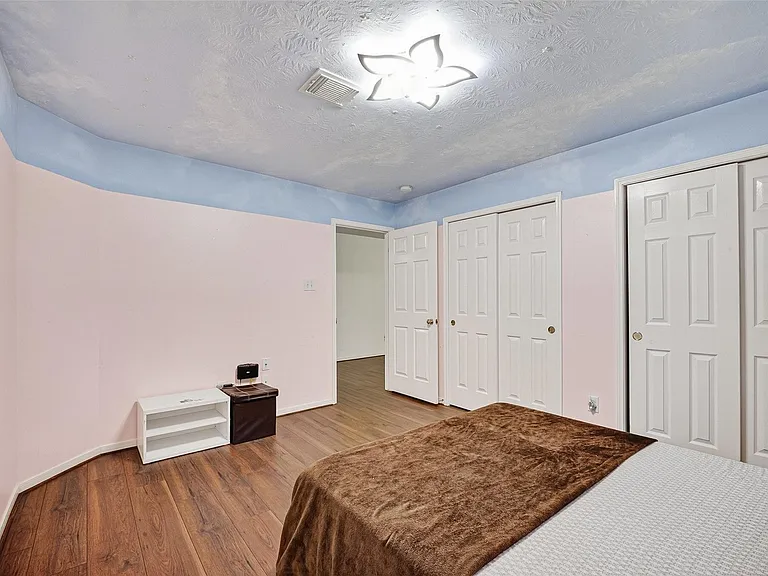 2602 Falcon Knoll Ln — Photo 30