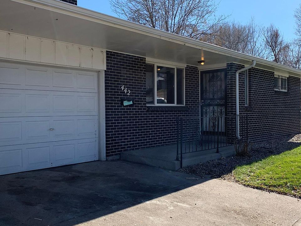 1st image of 442 S Pecos St