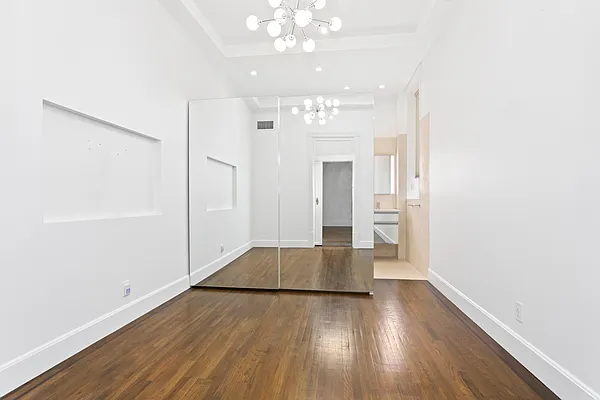 Rented by Douglas Elliman | media 4