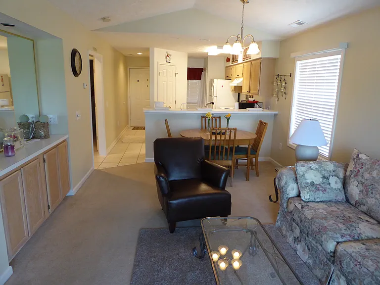 541 White River Dr #16G — Photo 14