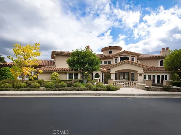 10472 Villa Del Cerro, Santa Ana, CA 92705