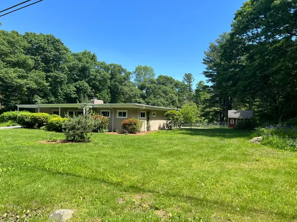 172 Brigham Hill Rd #172, North Grafton, MA 01536