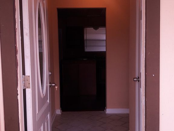 3rd image of 1336 Grove Park Dr #House