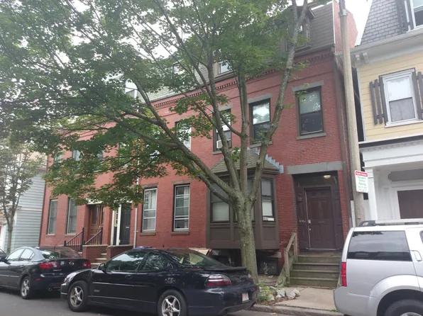 595-595A E 6th St, South Boston, MA 02127