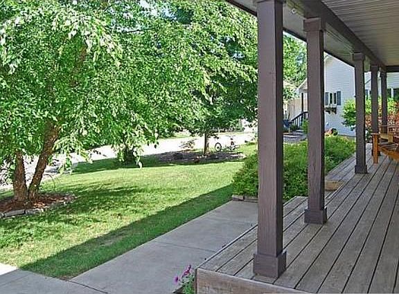 4th image of 2009 Parkwood Dr