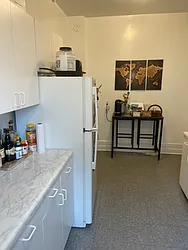 Rented by K & O Realty Associates Inc.