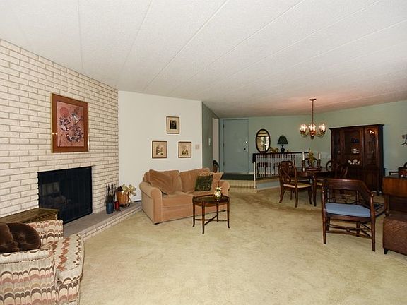 5th image of 13218 Westview Dr #1B