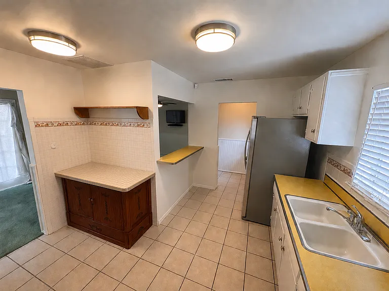 7736 Ditmar Ave — Photo 11