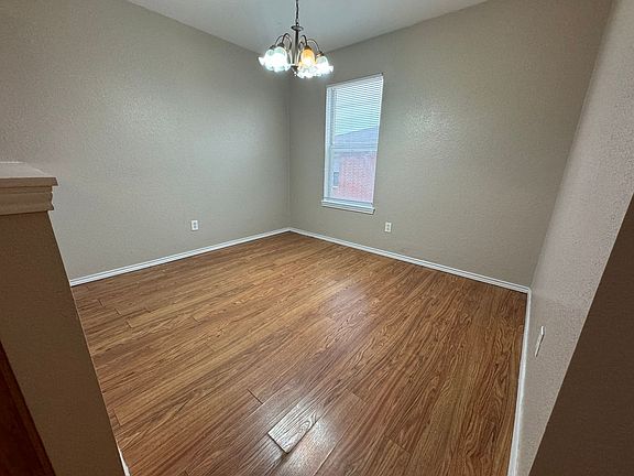 5th image of 3404 Hereford Ln APT D