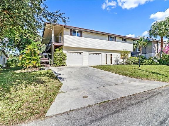 3rd image of 9972 Puopolo Ln