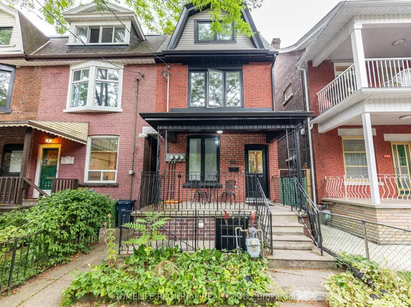 204 Roxton Rd, Toronto, ON M6J 2Y5